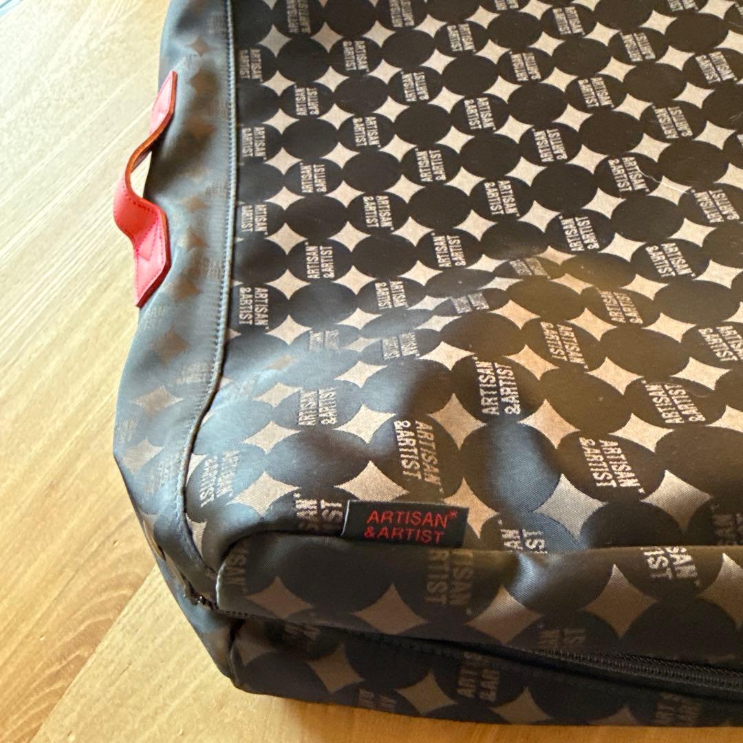 アルティザンアンドアーティスト ガーメントケース