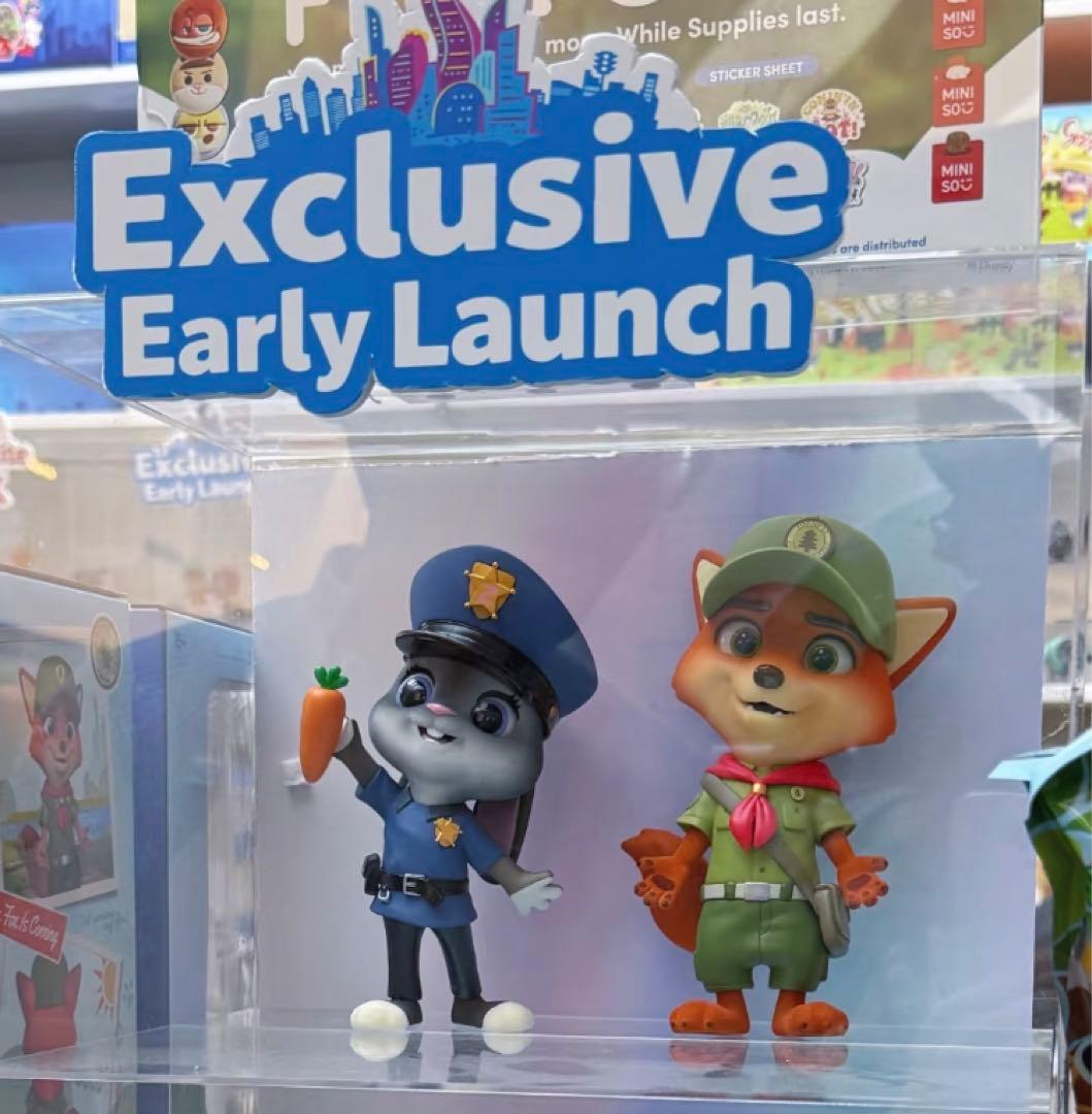 海外限定MINISO✖️ディズニー　ズートピア ニック&ジュディ　フィギュアセット
