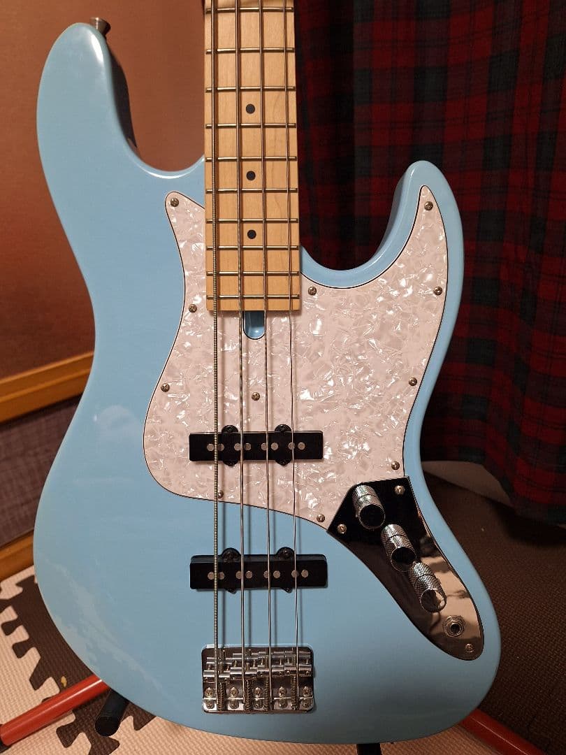 【美品】Bacchus バッカス　ジャズベース