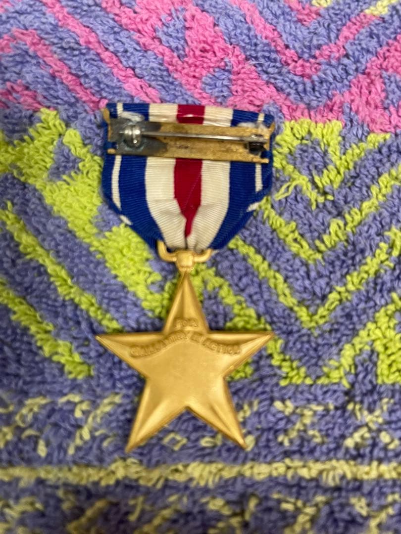 シルバースター勲章　徽章　米軍　勲章のみ