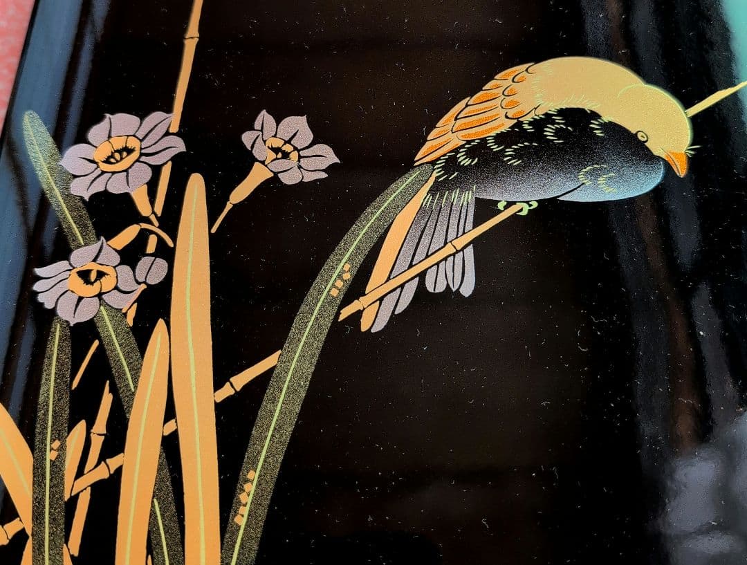 東橋の作品　「本蒔絵漆器」　「金蒔絵（かなまきえ）」文箱　「美術工芸」社