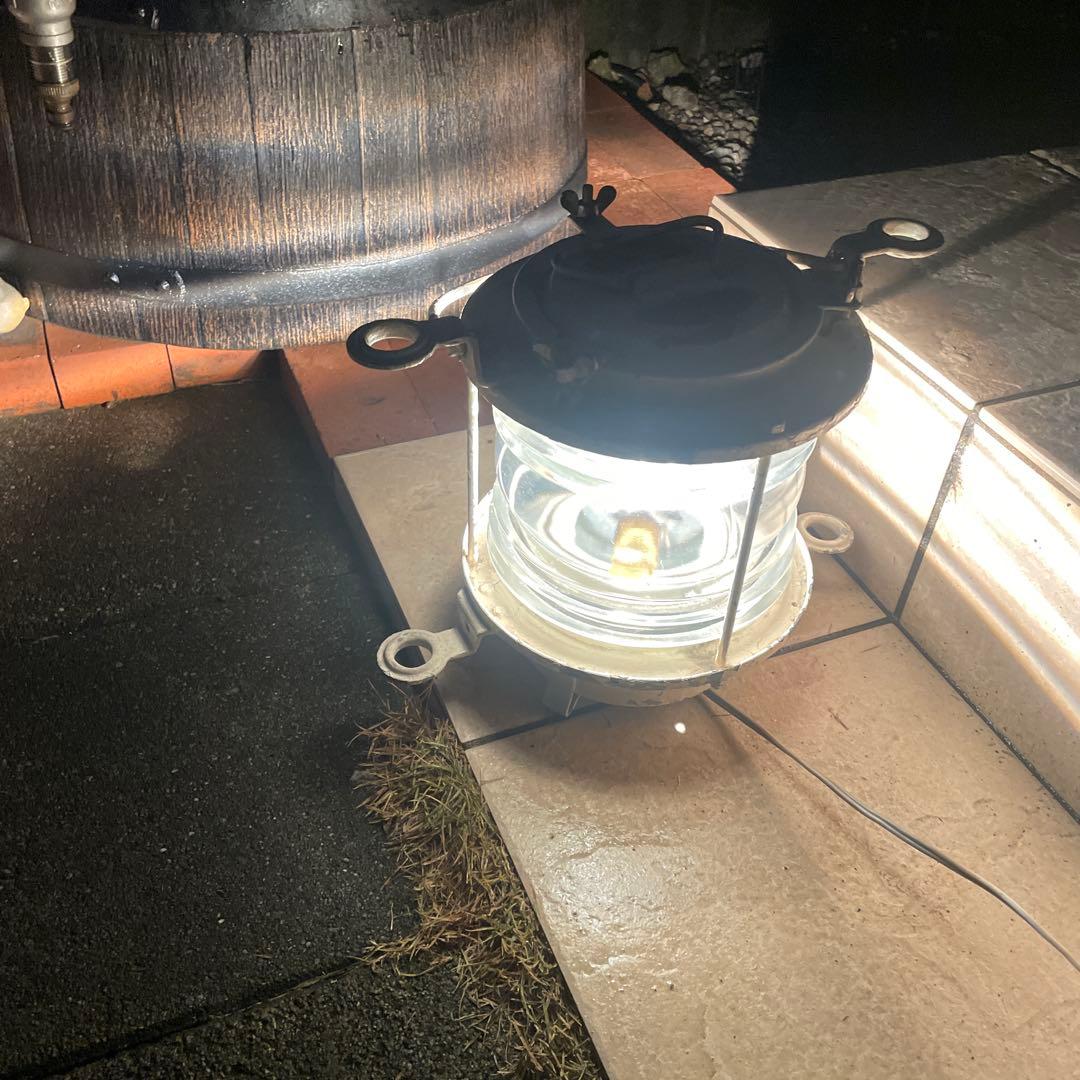 船尾燈　船用照明　マリンランプ　昭和レトロ アンティーク照明　海外使用　大きめ