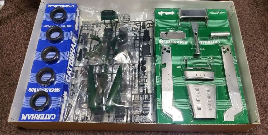 タミヤ1/12ケーターハムスーパーセブンBDR