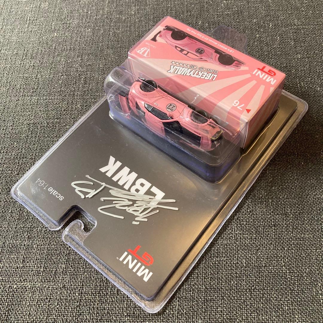 ミニカー MINI GT LB WORKS GT-R R35 Pink Pig