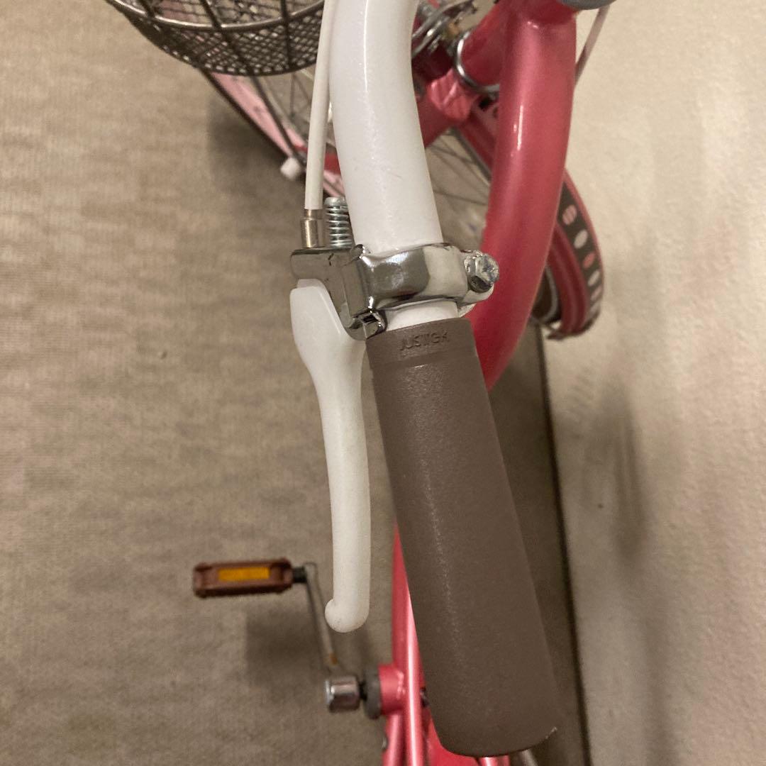 ピンクシティサイクル 自転車　子供用　女の子　24インチ　ヘルメット付き