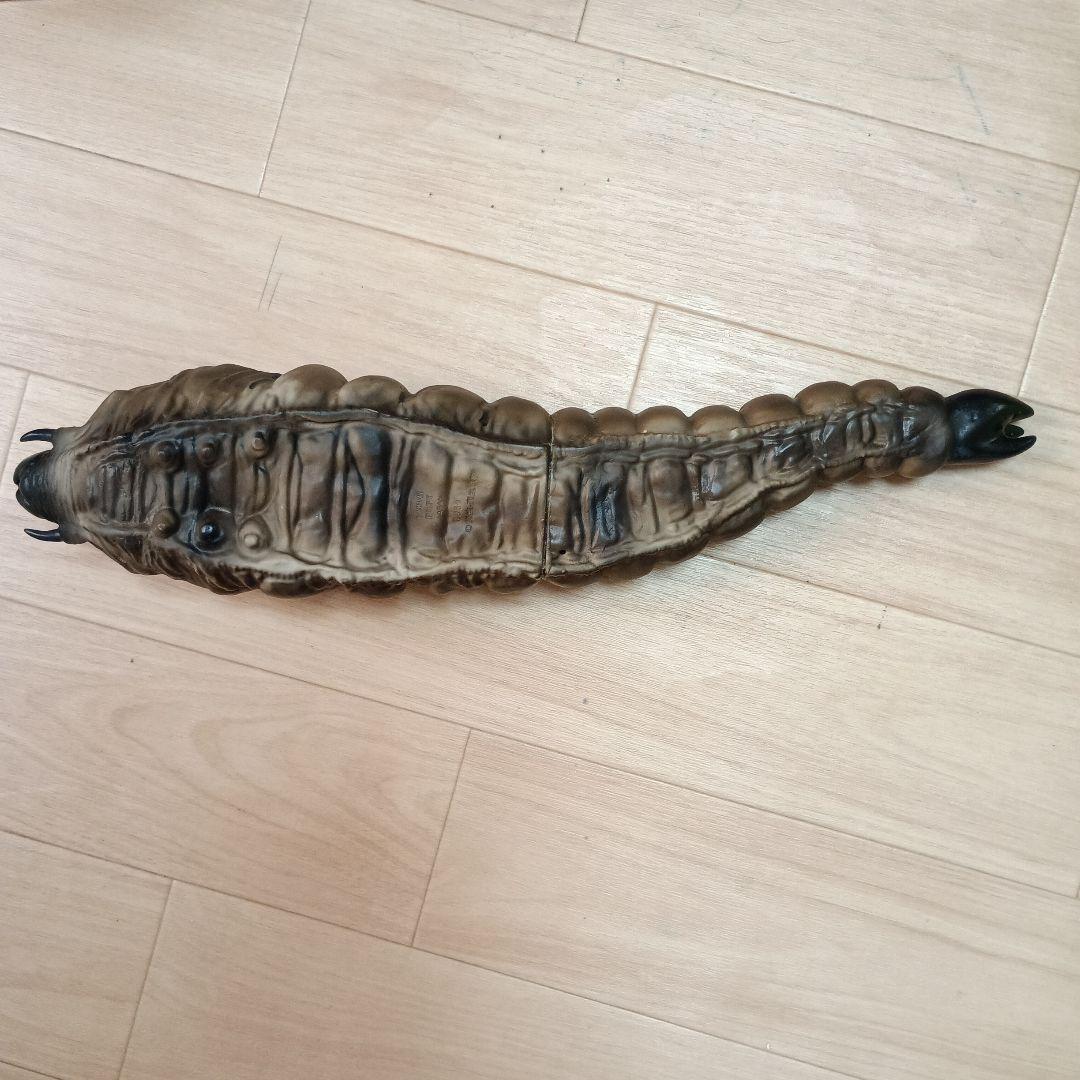 限定版　モスラ（幼虫）