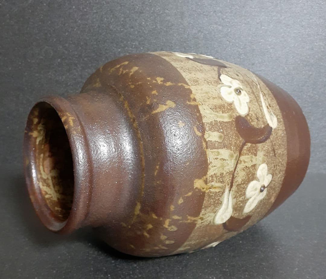 益子焼　名工　【木村一郎】作　灰釉　梅花図　壺　花入れ　花瓶　共箱