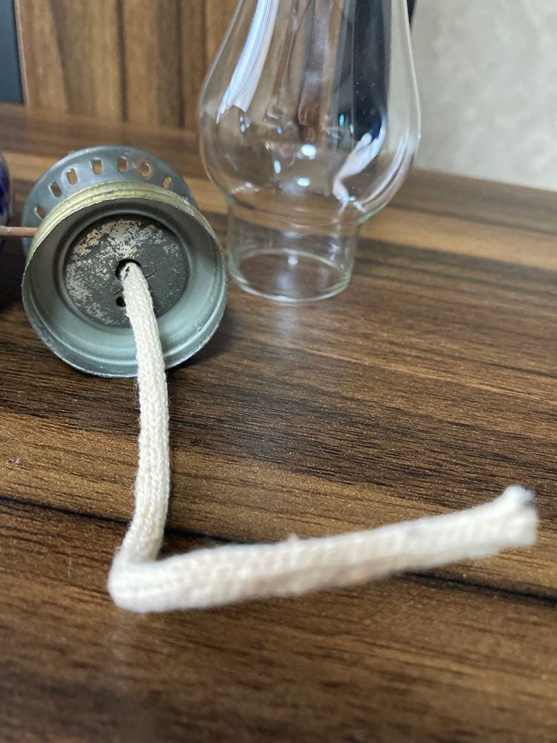 [骨董品] 青い花模様のオイルランプ　ヴィンテージ ランプ　陶器×ガラス