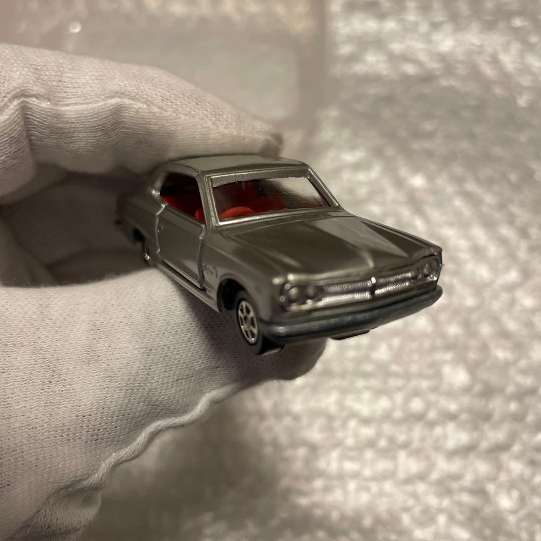 トミカ　21 ニッサンスカイライン2000GT 1Eホイール