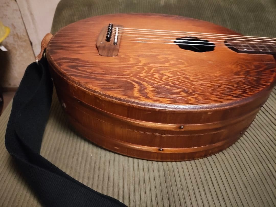 K.Yairiアコースティックギター 木製