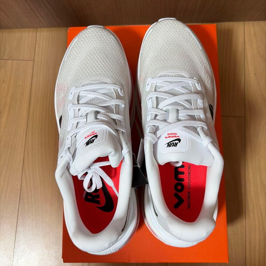 ナイキ ボメロプレミアム　NIKE ボメロプレミアム VOMERO 26.5