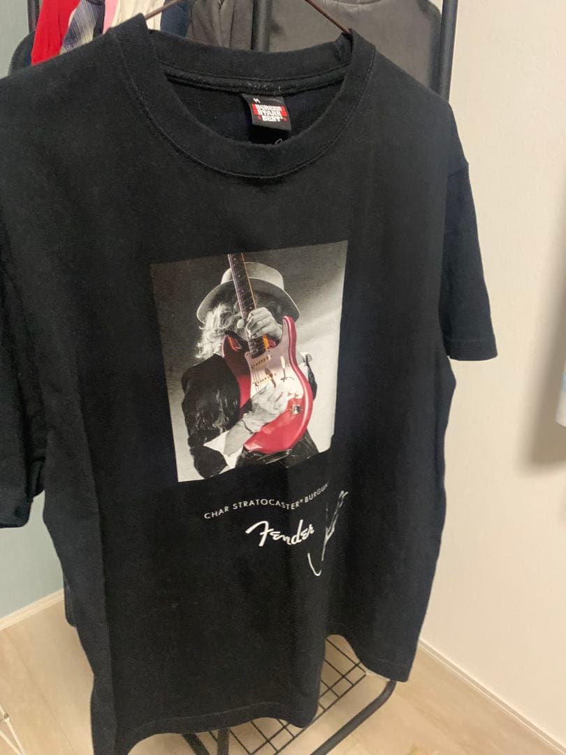 フェンダー　char tシャツ