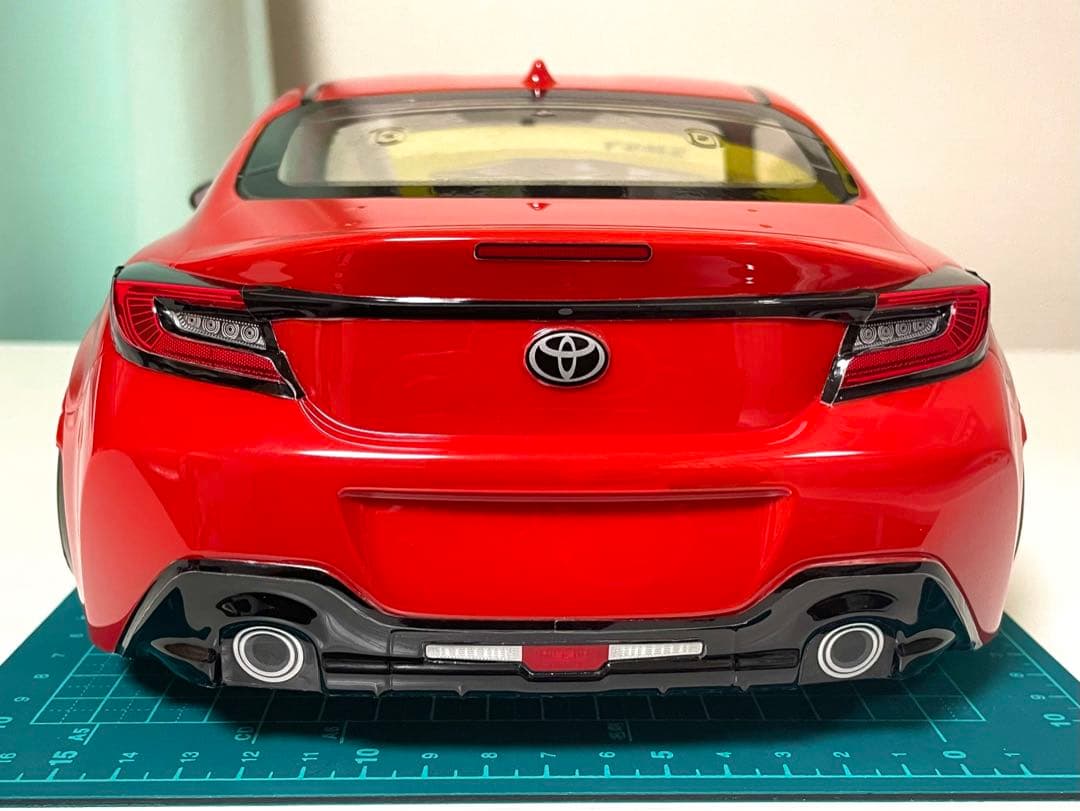 タミヤラジコンボディ　GR86