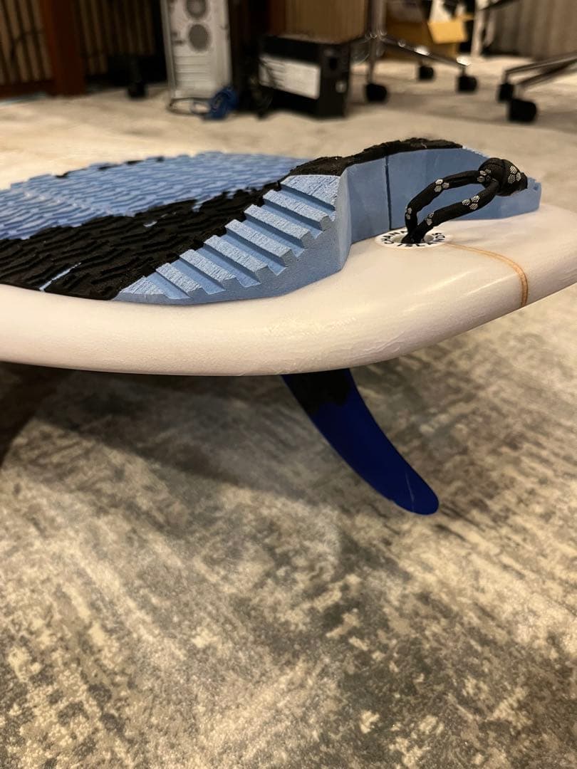 アルメリック　ビッグハッピー　6’4”