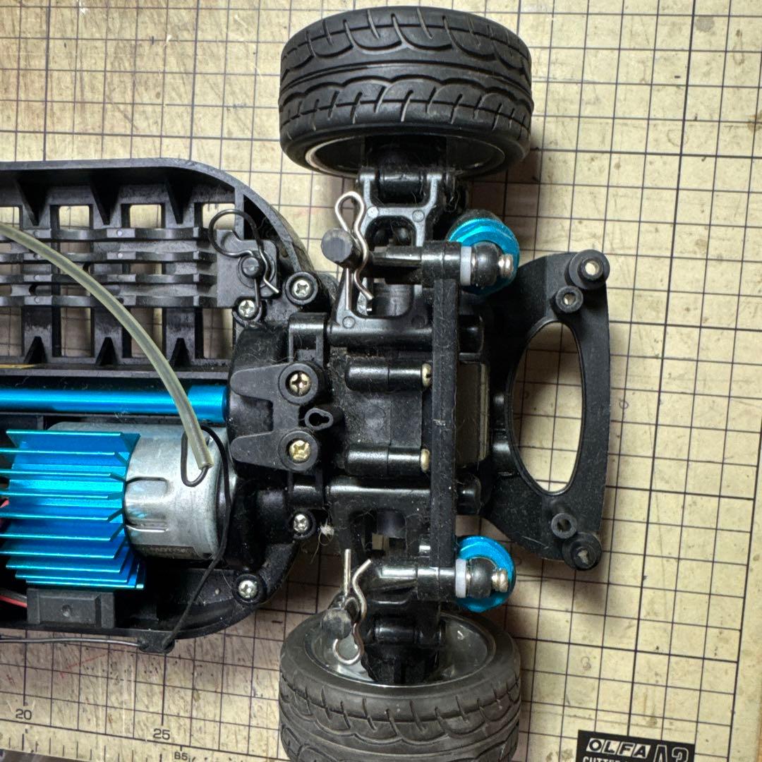 タミヤ TT01 ボディ、プロポ付きセット、充電器もお付けします。