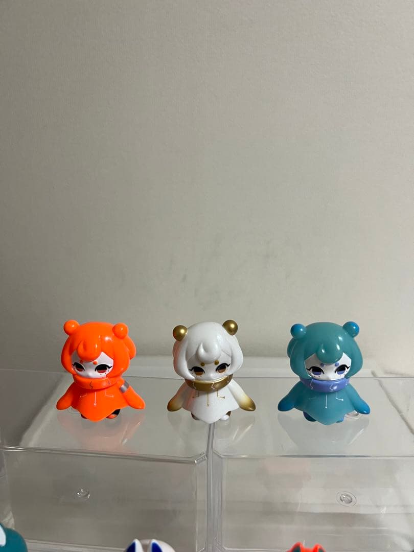 VAGガチャ、デンシコネコ、ソフビ、蓄光