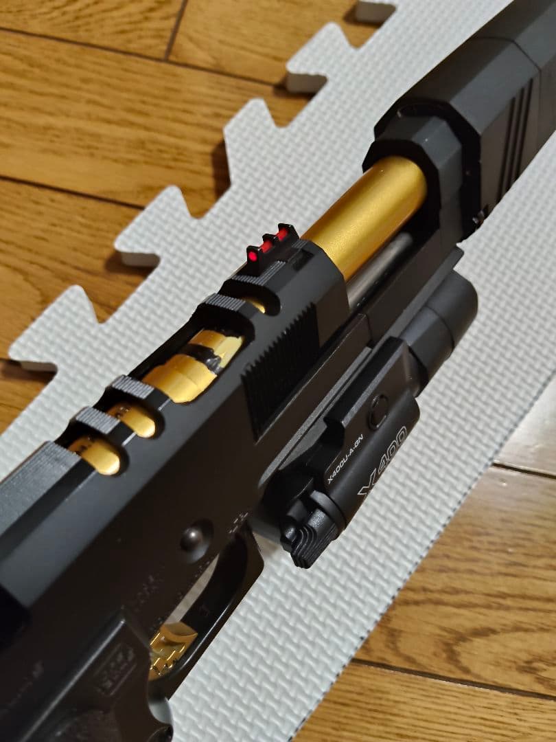 ハイキャパ　ゴールドマッチ　オスプレイサプレッサー X400ウエポンライト