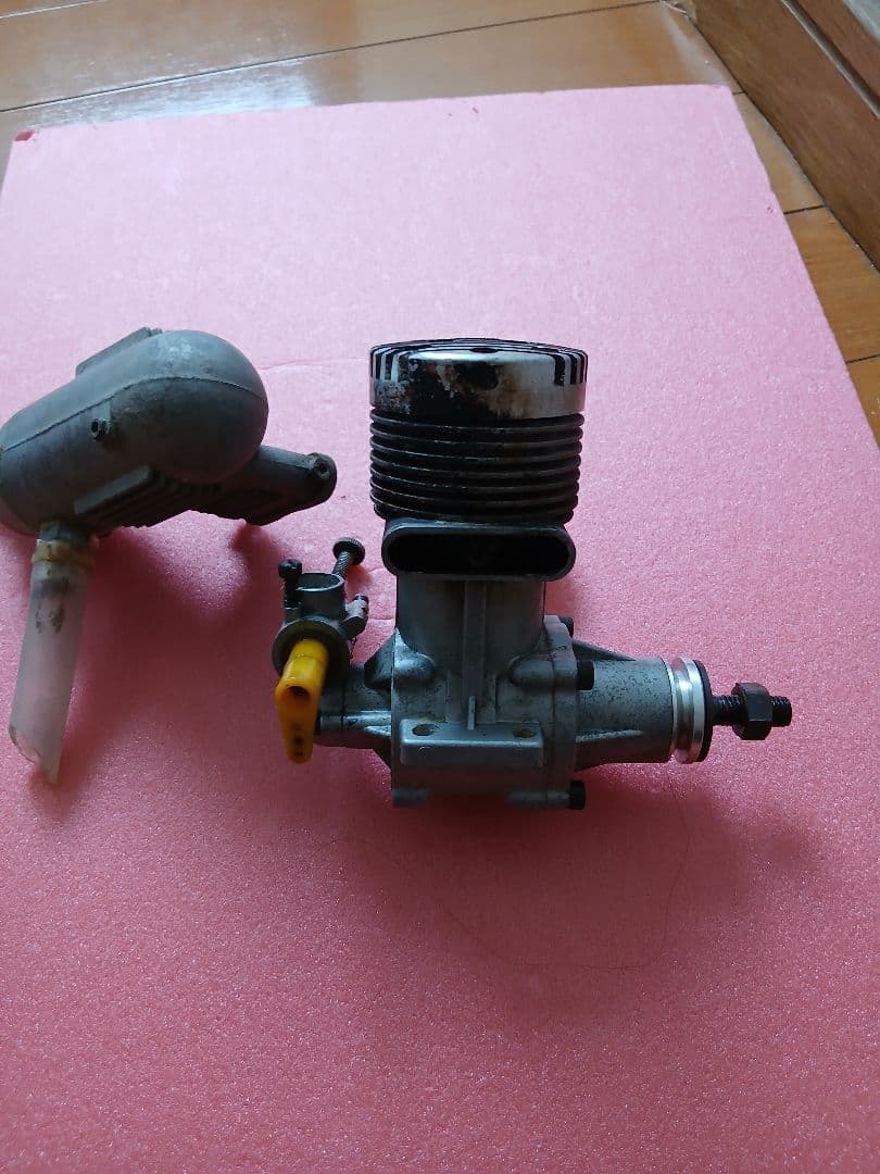 小川精機　OSエンジン 80'sレァなTwinプラグヘッド固着無し