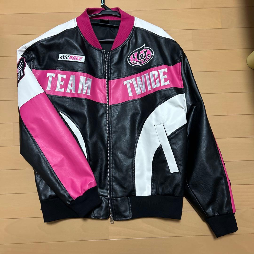 TWICE READY TO BE スタジャン