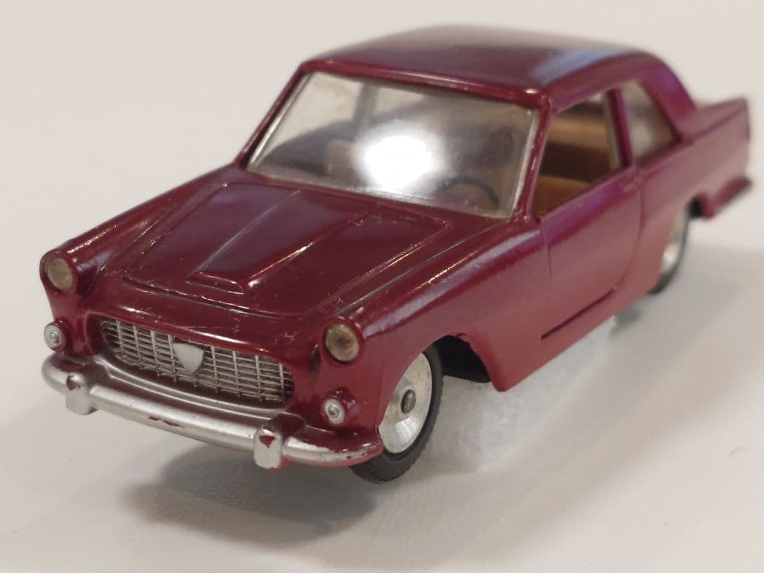 ミニカー SOLIDO 121 LANCIA FLANINHA COUPE