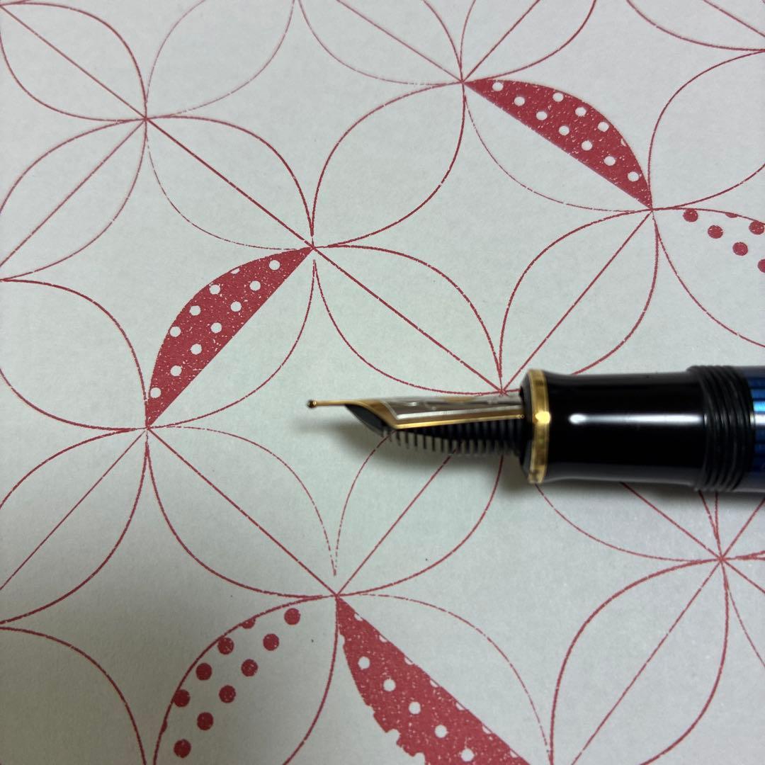 ブランド: Pelikan Souveran M600 ブルー縞 万年筆F