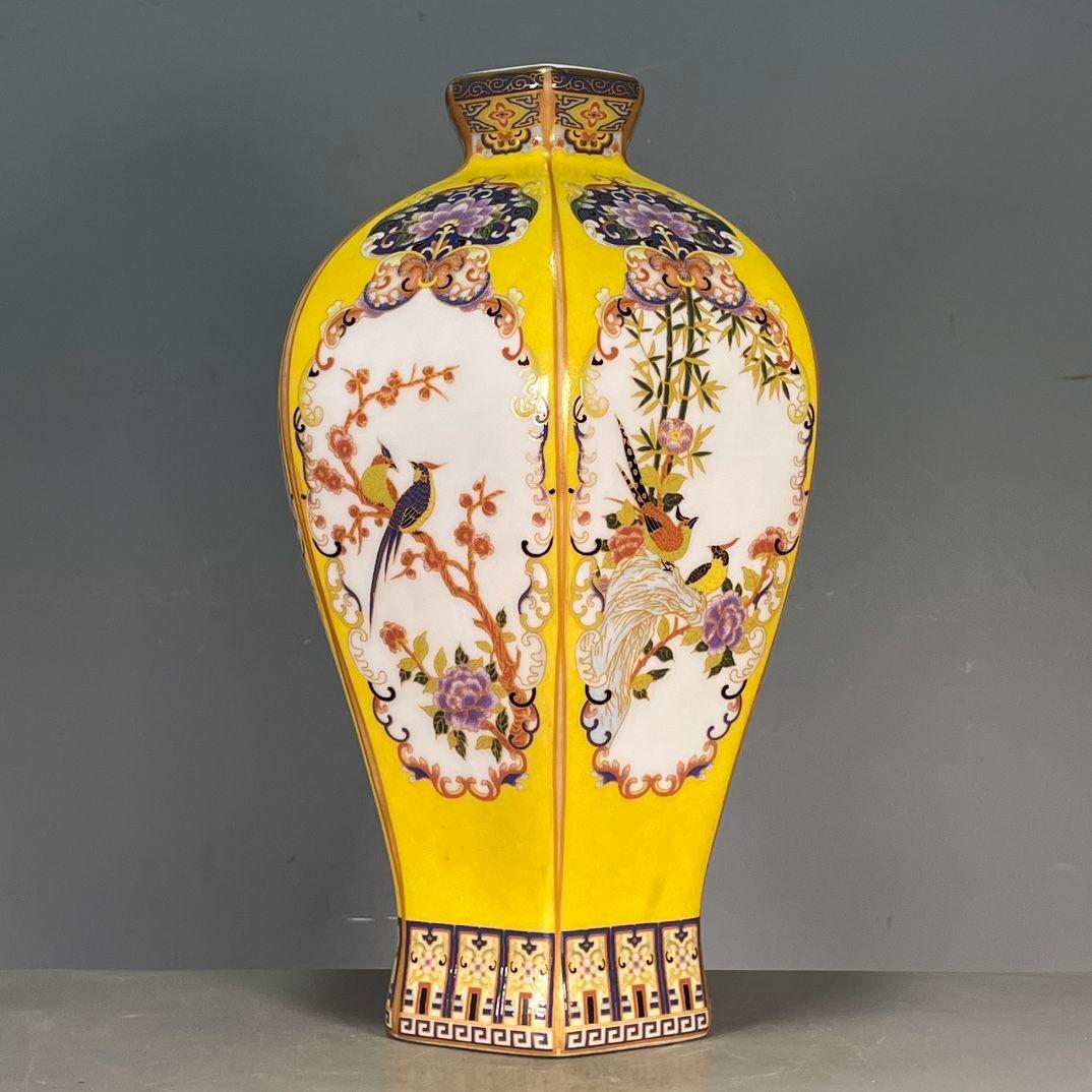 清雍正琺瑯彩花鳥図紋賞瓶 景徳鎮 陶磁器 装飾品 現代工芸品 美術品 置物