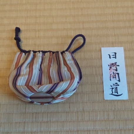 A 44     茶道     茶入   唐物  ( 未使用品 )