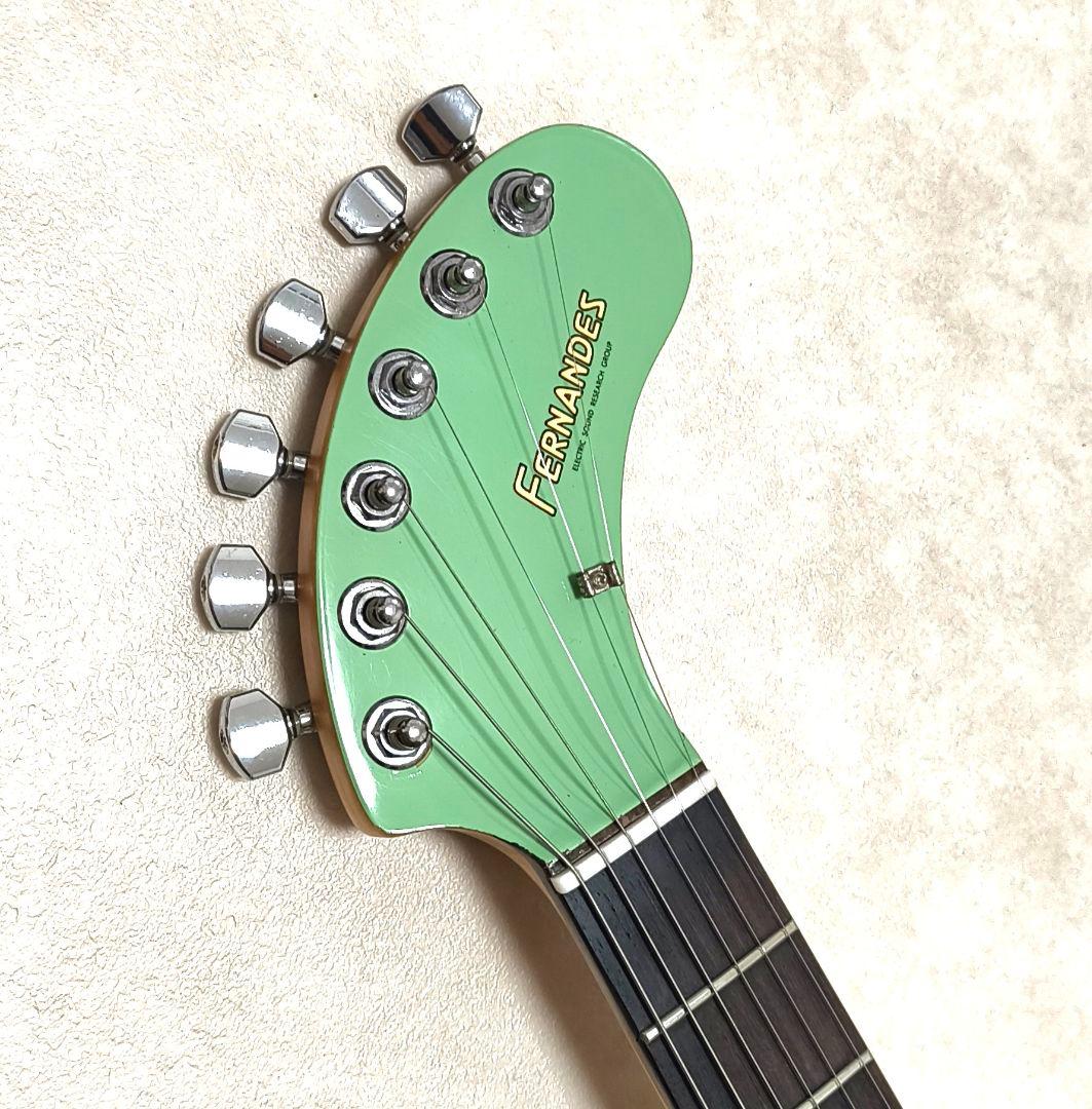 【美品】ZO-3 ミントグリーン アンプ内蔵ミニギター ヘッドフォン端子付