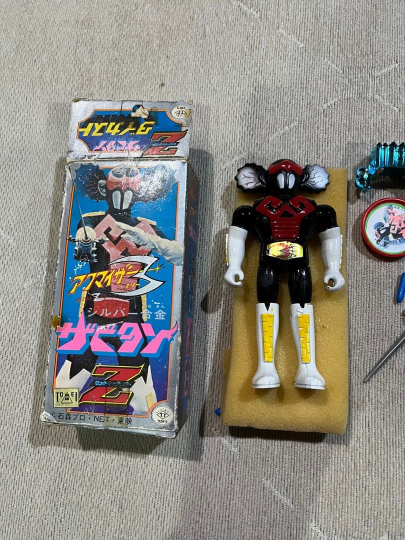 《激レア！シルバー合金》アクマイザー3 シルバー合金 ザビタン