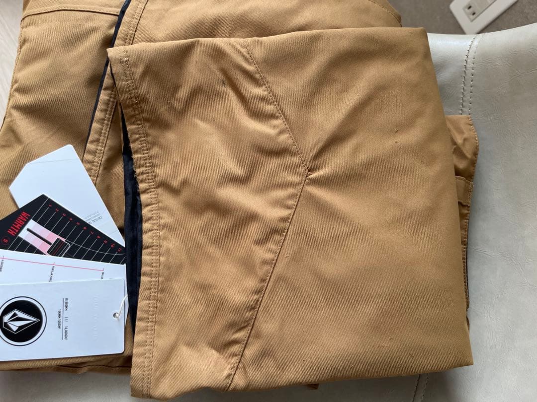 VOLCOM スノーボードウェア セットアップ　グローブ付き