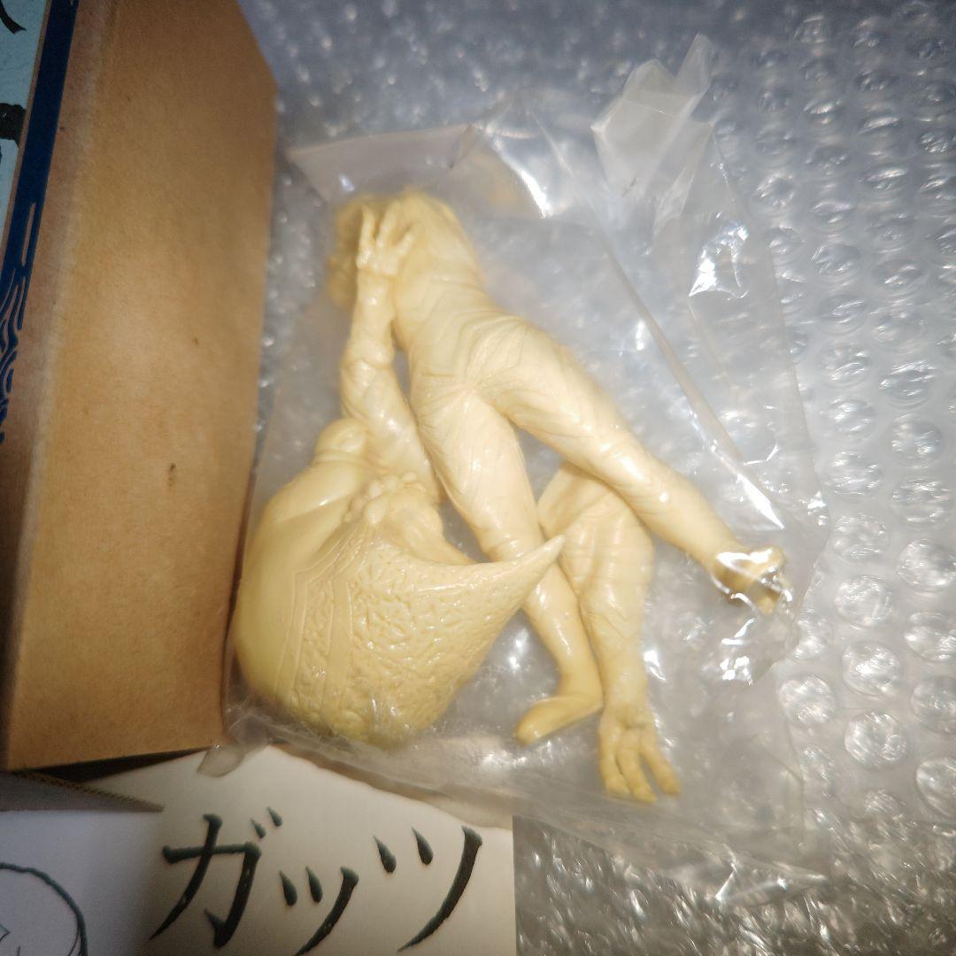 怪獣無法地帯　ガッツ星人　ガレージキット　未組立