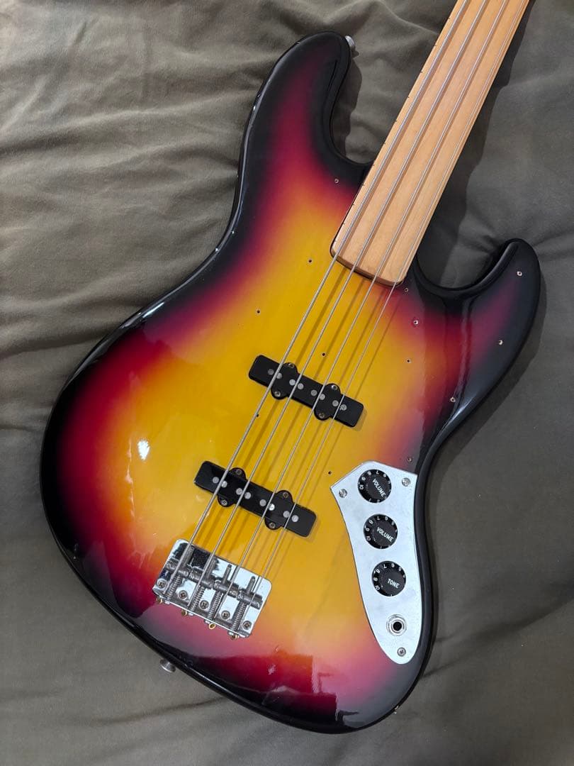 TOKAI ボディ × 国産工房オーダーネック　コンポーネントフレットレスベース