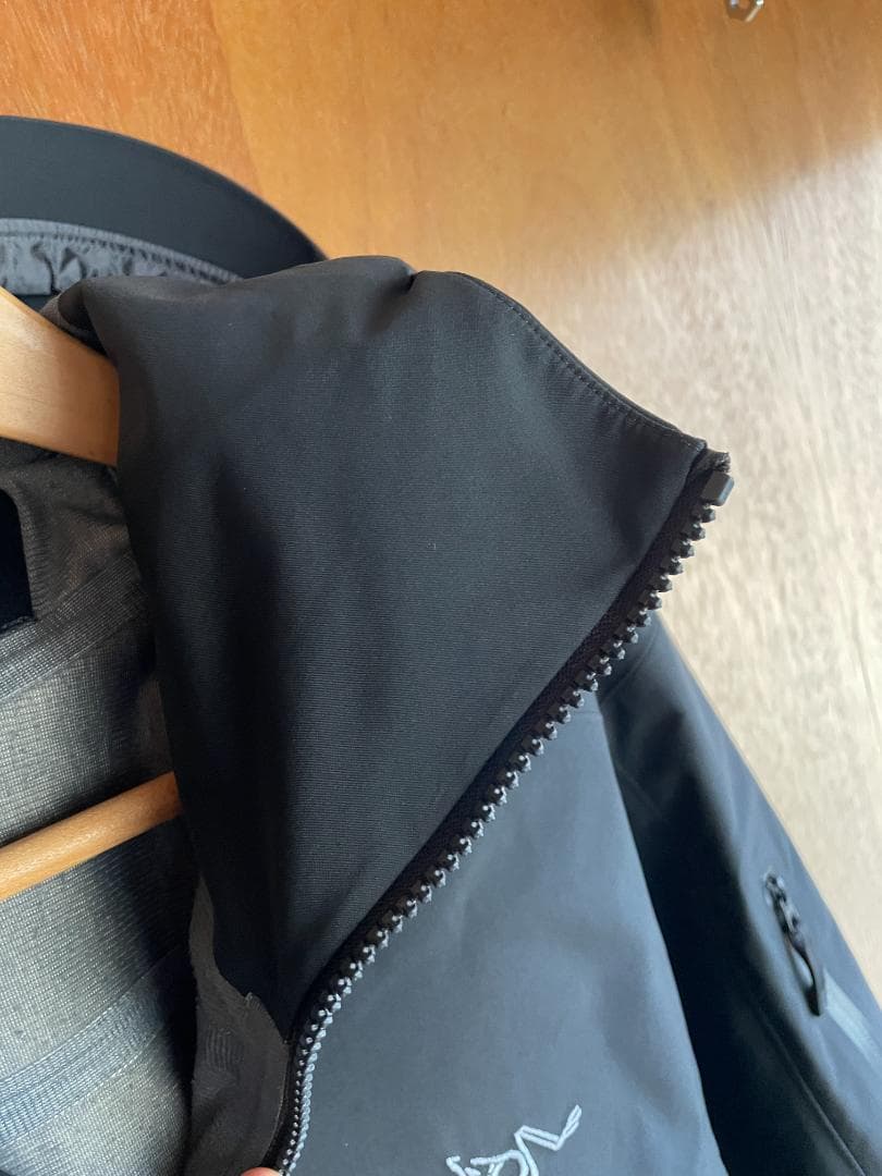 ARC'TERYX Sabre AR Jacket ブラック S