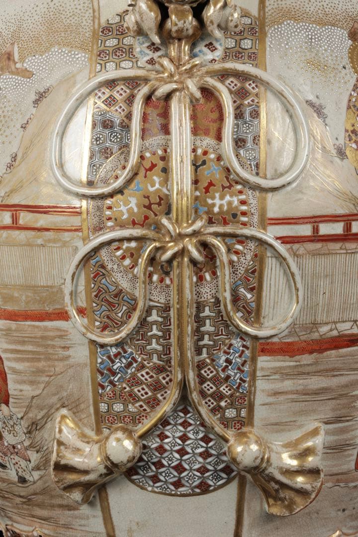 【極上薩摩焼】特大金襴手色絵 獅子　香炉 飾壺 陶器　骨董 古美術　アート　花瓶