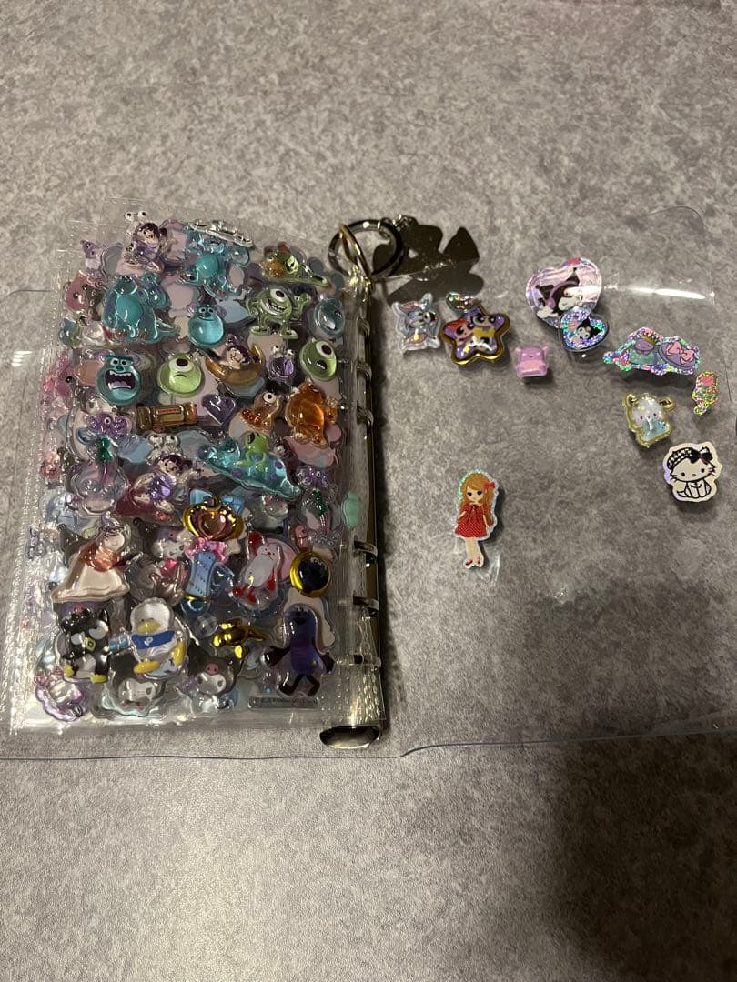 キャラクターシール　引退品　(正規品)