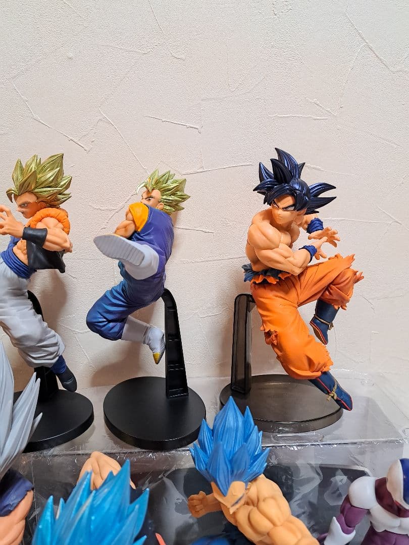 ドラゴンボール フィギュアまとめ売り 一番くじ 孫悟空 ベジータ 孫悟飯 11体