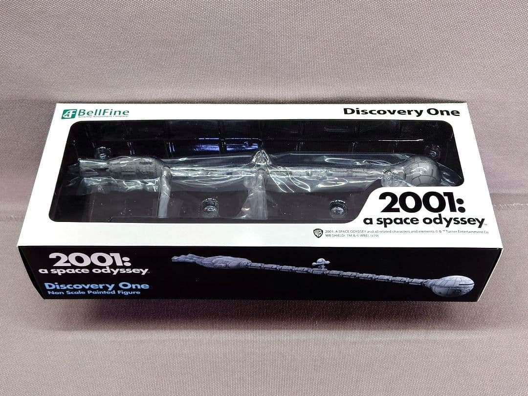 2001年宇宙の旅　ディスカバリー号　完成品　新品　宇宙船　ベルファイン