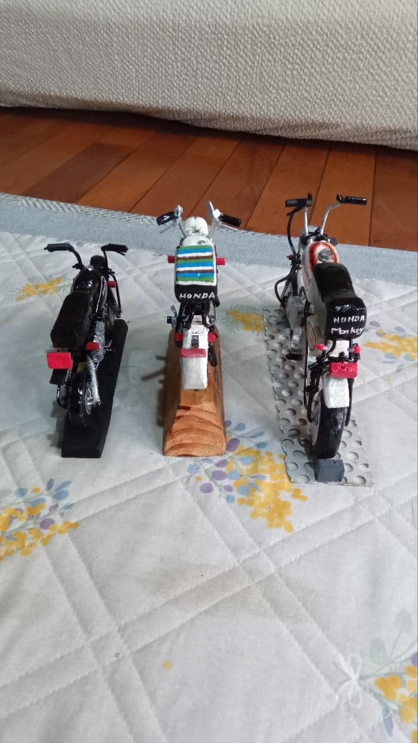 ホンダMONKEY３台。