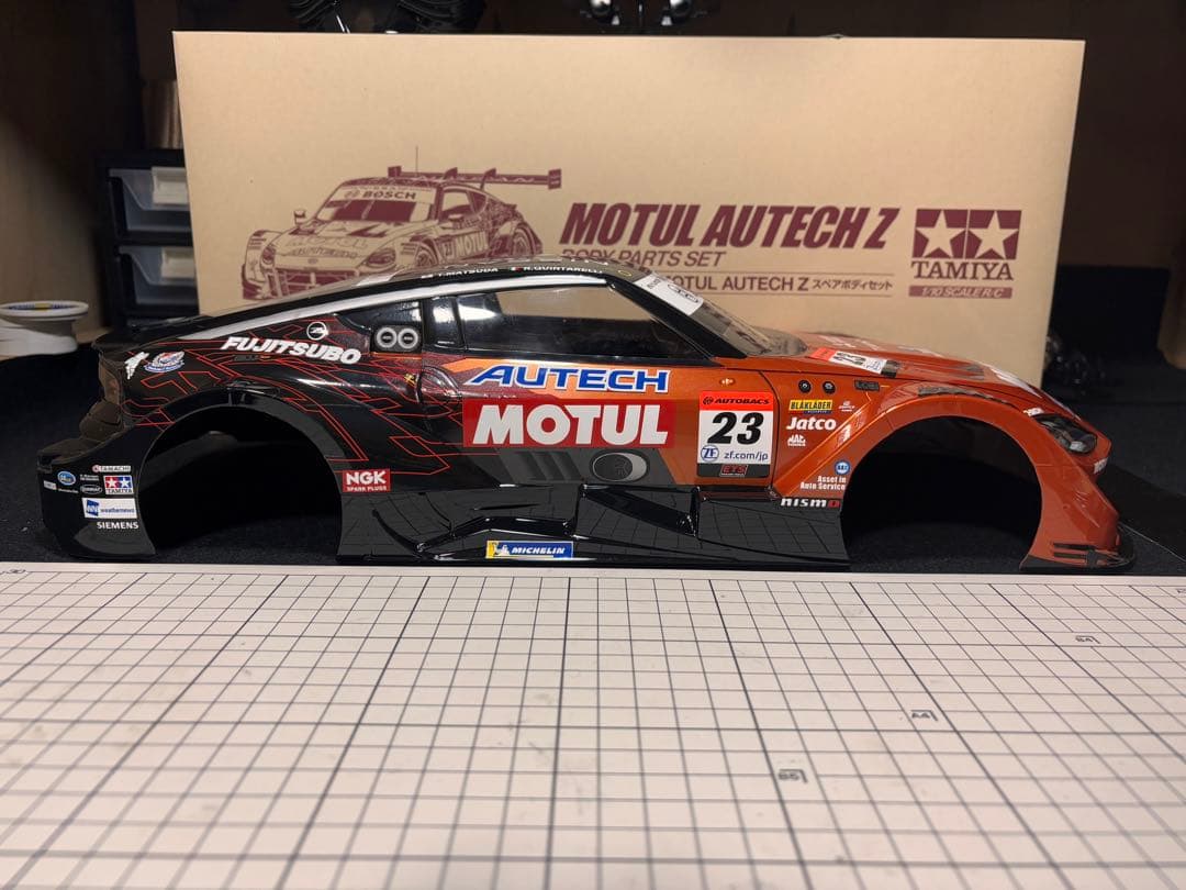 【最終値下げ】タミヤ　ラジコン MOTUL AUTECH Z