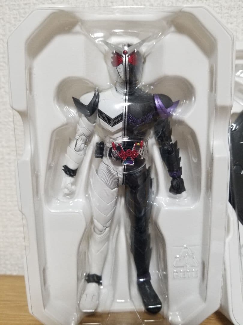 仮面ライダーW　ファングジョーカー　真骨彫　アーツ