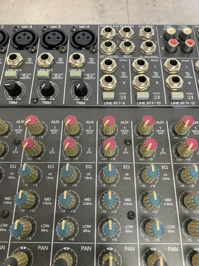 。 MACKIE MS1402-VLZ 14chアナログミキサー