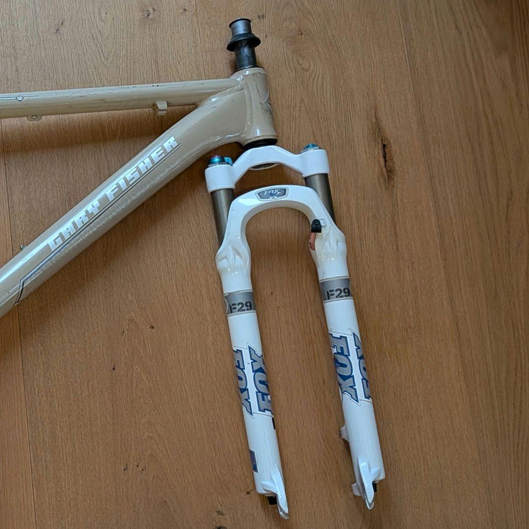 FOX RACING factory F29 サスペンションフォーク