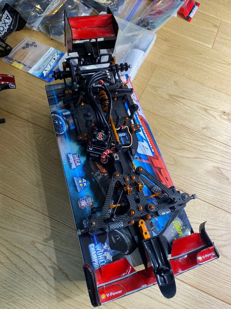 XRAY X1 メカ付き　オプション多数組み込み　新品＆中古タイヤ多数