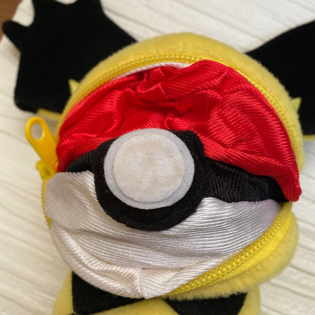 ポケモンぬいぐるみ　くるりんこ　ギザみみピチュー