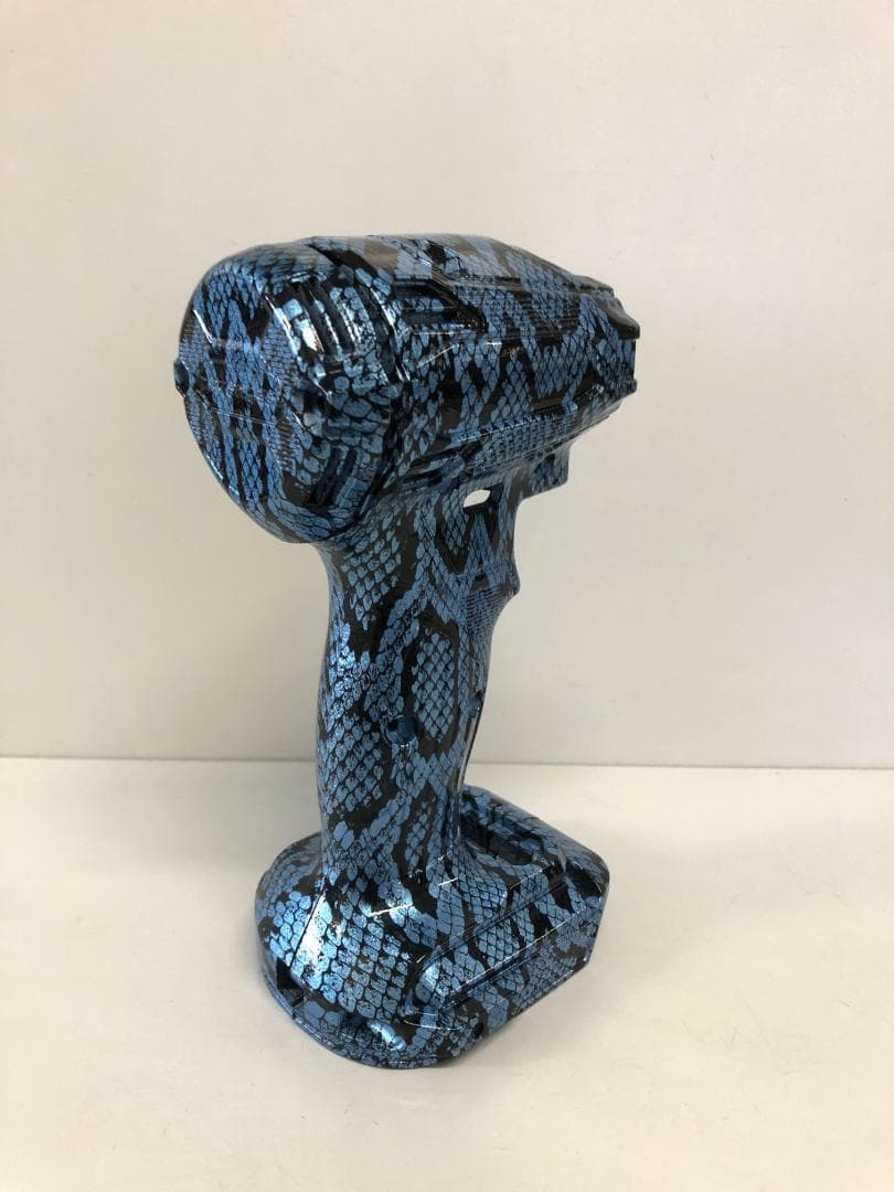 マキタ　インパクトドライバー　TD172　カスタム外装　ライトブルー・スネーク柄