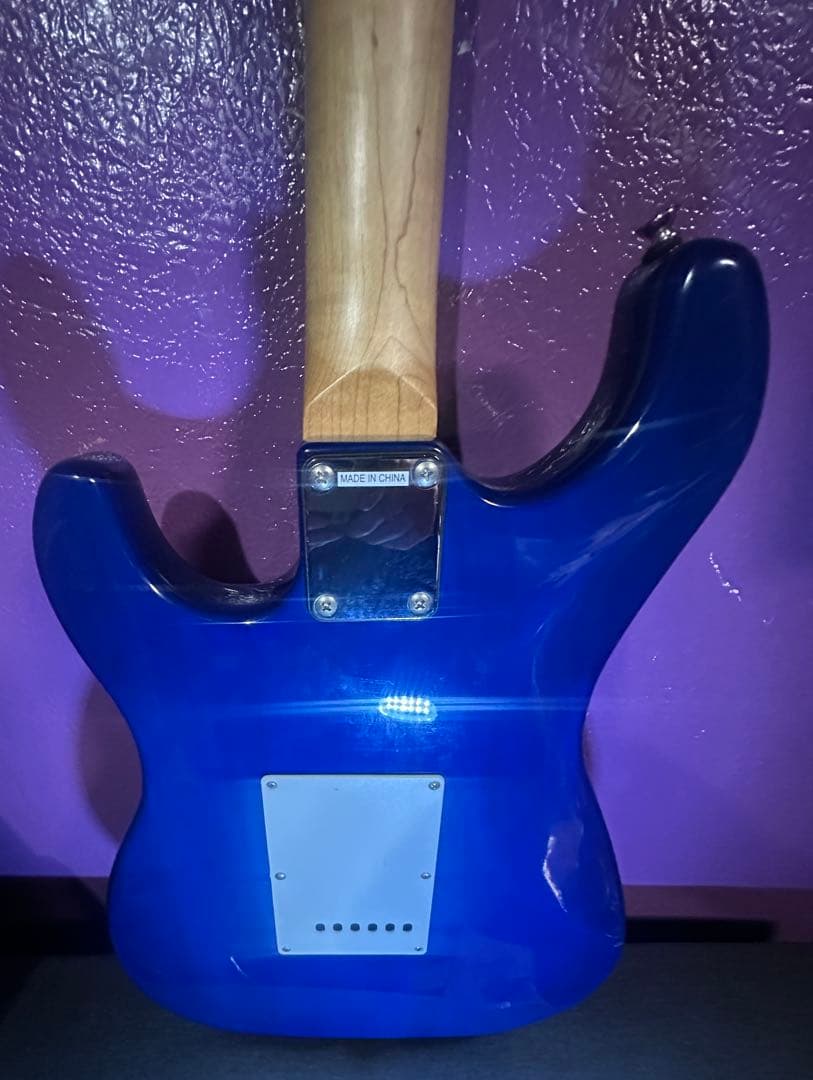 BUSKER'S ストラトキャスタータイプ エレキギター