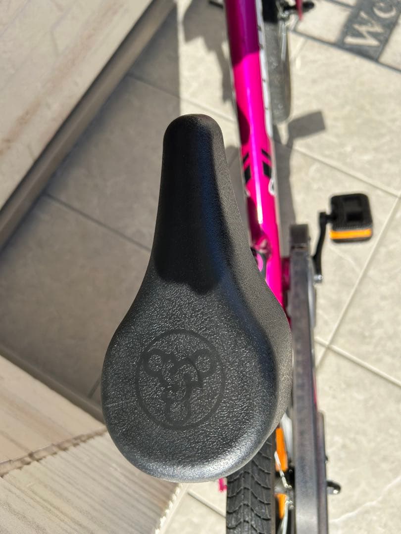 STRIDER 14x ピンク ペダル付き