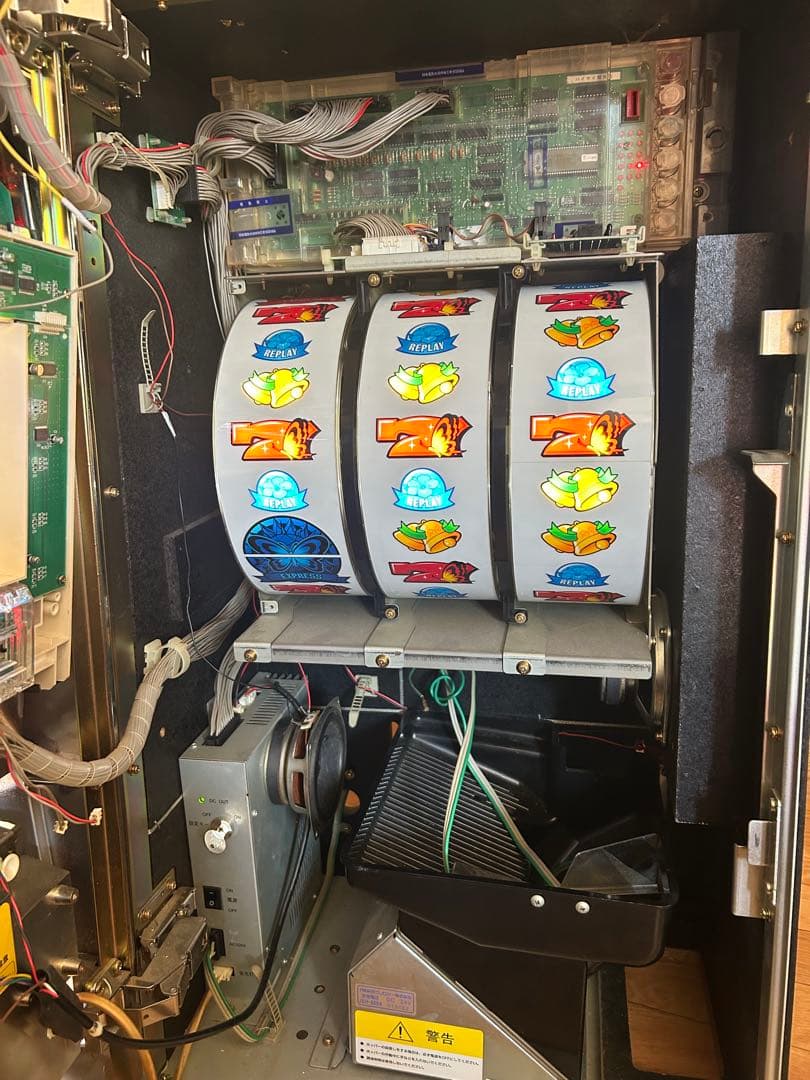 パチスロ実機　初代ハイサイ蝶特急