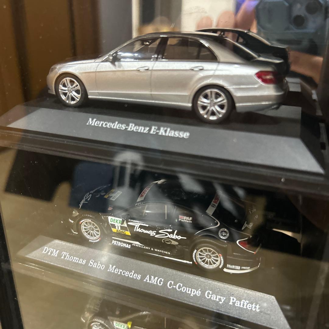 メルセデス・ベンツ 正規品　ミニカー　純正　1/43　ディスプレイケース