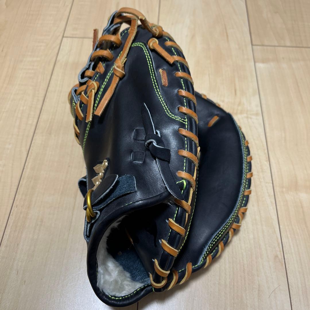 adidas 軟式グローブ 黒